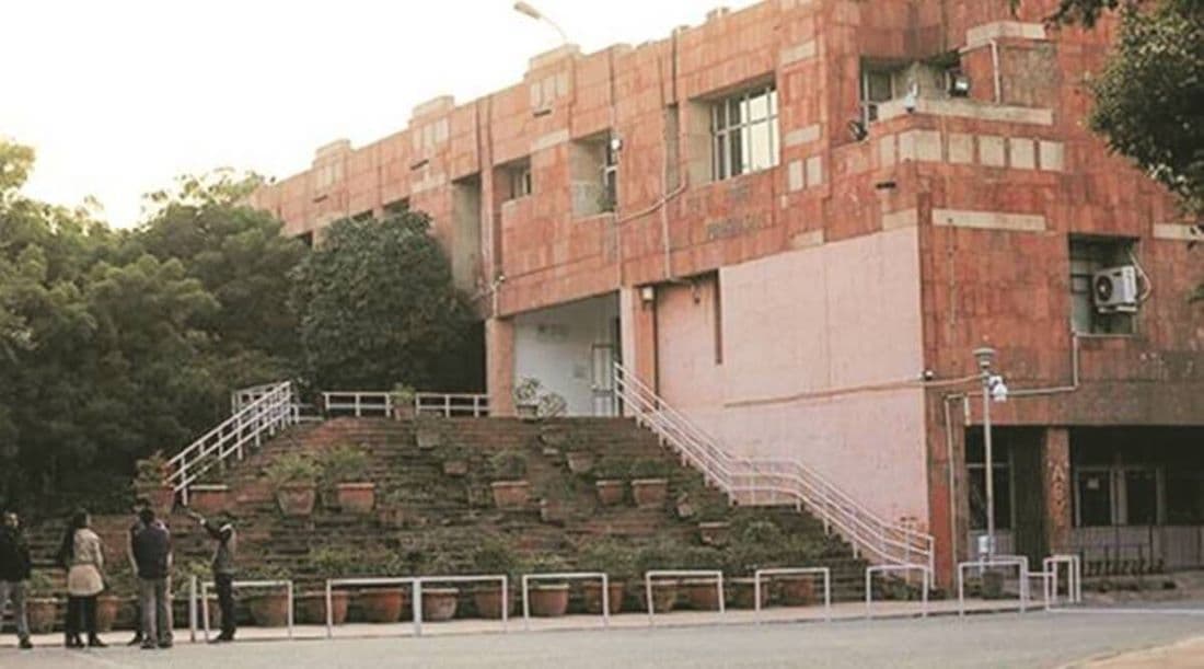 JNU प्रोफेसर पर यौन उत्पीड़न का आरोप, 11 छात्राओं की शिकायत पर ICC ने शुरू की जांच: रिपोर्ट