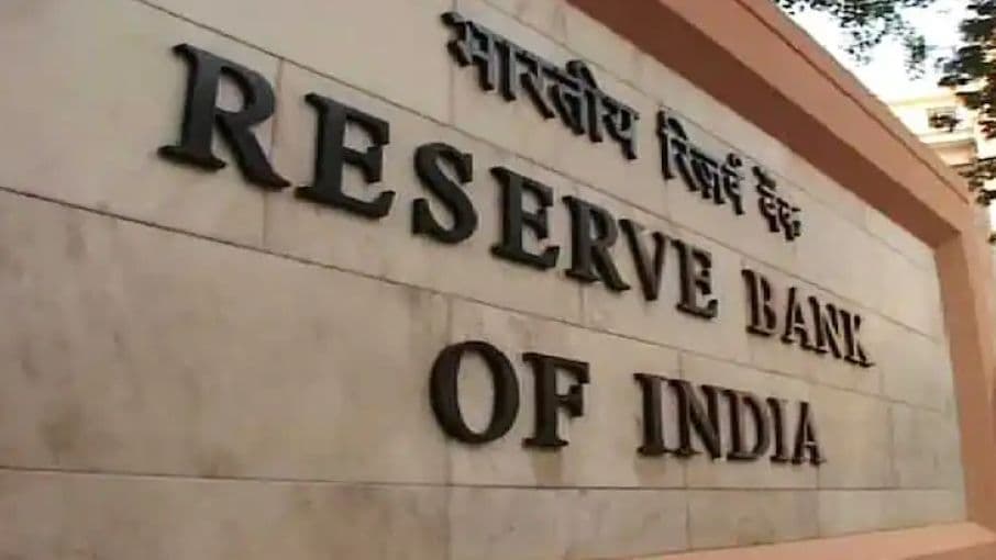 आम लोग एक किश्त न दे पाएँ तो संपत्ति कुर्क, अमीरों के 6.15 लाख करोड़ माफ़: कांग्रेस