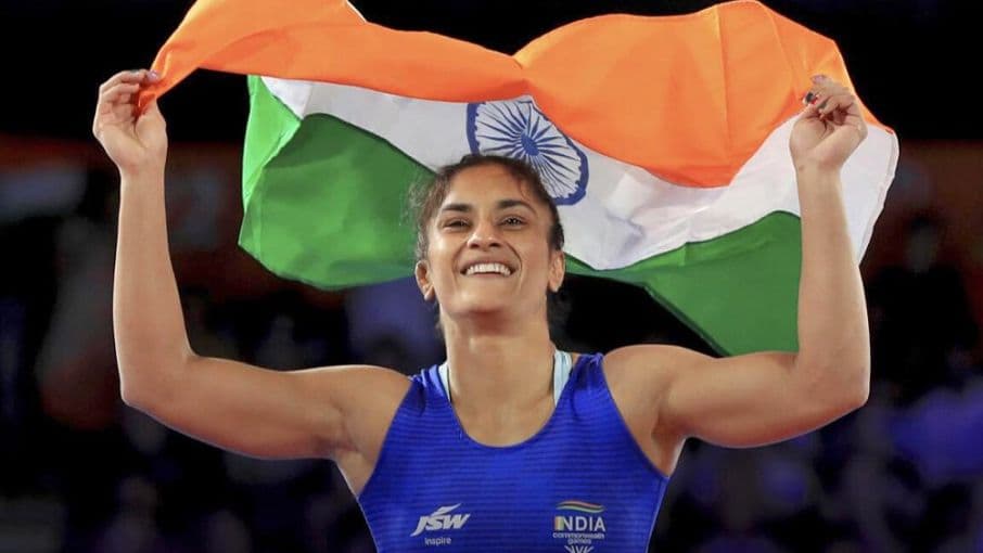 विनेश फोगाट मामले में WFI को कोर्ट की फटकार, कमेटी बनाने का आदेश