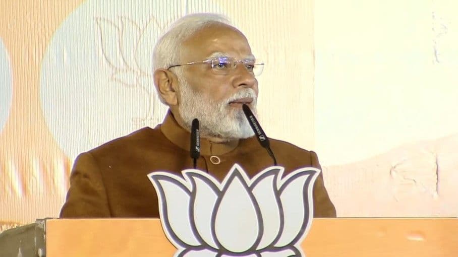 'ध्रुवीकरण' के इरादे से कमियों पर ‘घुसपैठ’ का पर्दा डाल रहे हैं मोदी!
