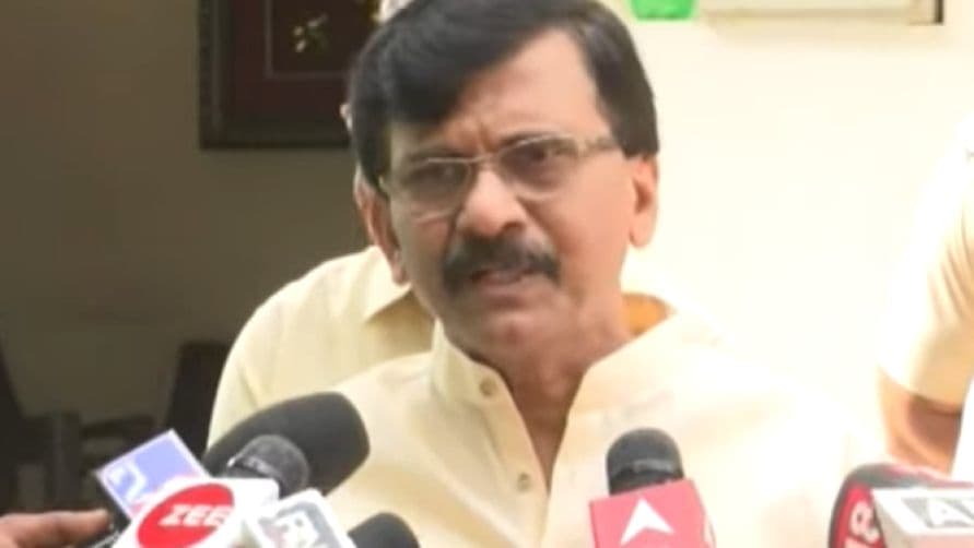 महाराष्ट्र में वोट चोरी पर राहुल गांधी और संजय राउत का हमला