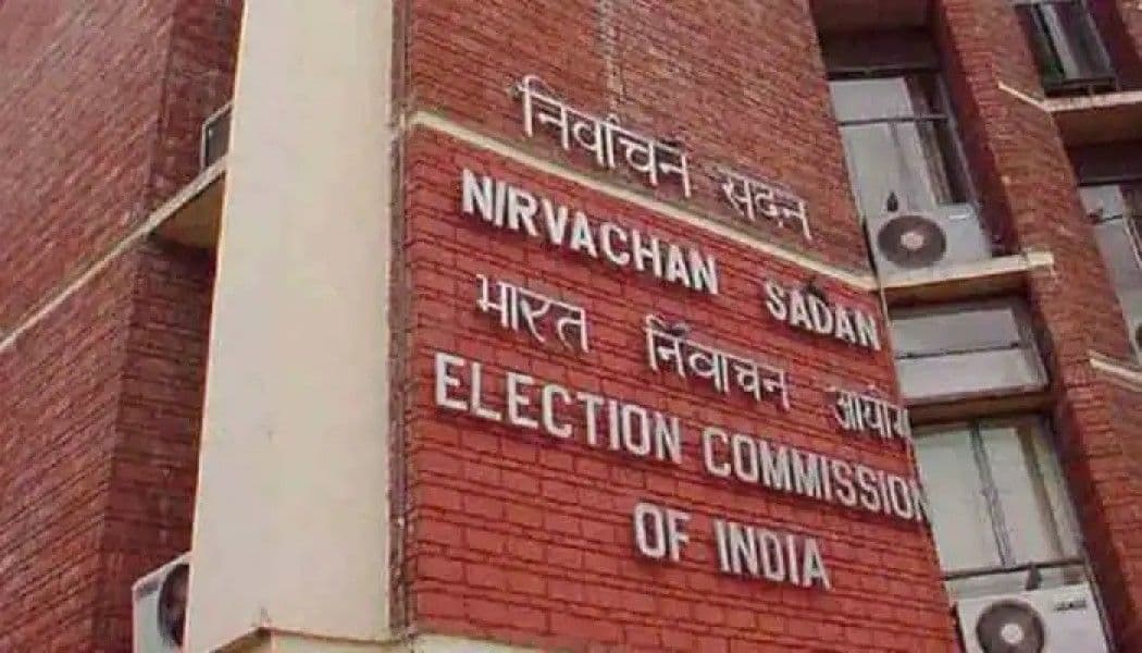 वोटर लिस्ट संशोधन, SIR टाइमिंग पर हमारा पूरा अधिकारः सुप्रीम कोर्ट में आयोग