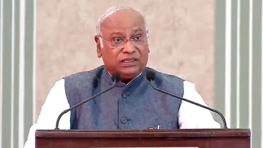 धन्यवाद प्रस्ताव वाला हटाया गया भाषण बहाल हो, ...तो मैं सार्वजनिक कर दूँगा: खड़गे