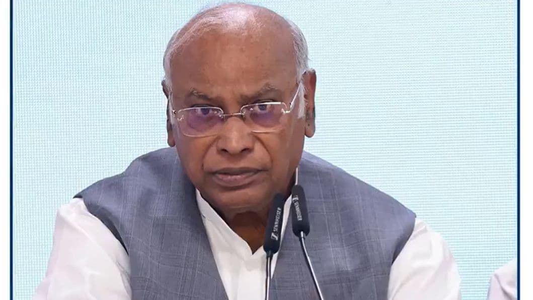 G RAM G सिर्फ़ नाम बदलने का मामला नहीं, रोजगार के हक योजना की योजनाबद्ध हत्या - कांग्रेस