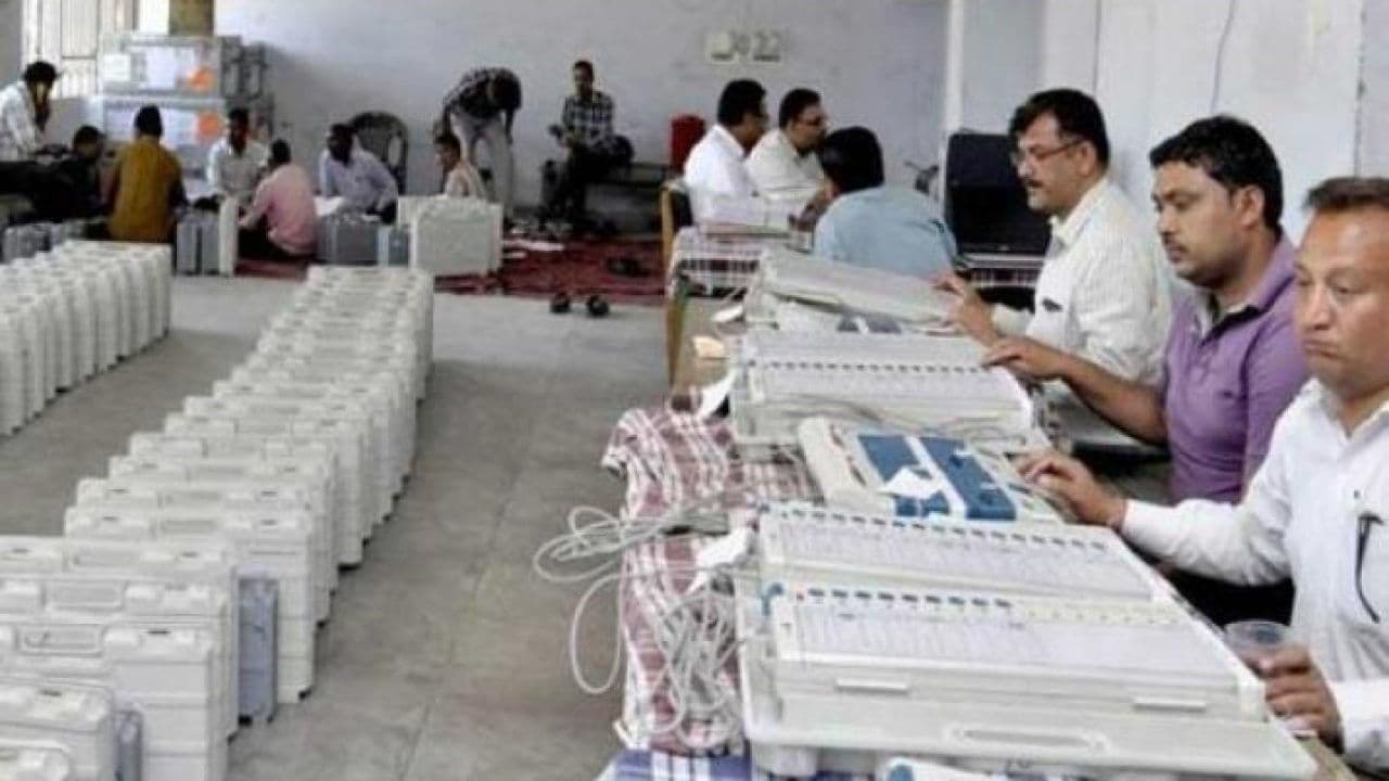 Live बिहार चुनाव नतीजेः मतगणना थोड़ी देर में शुरू होने वाली है