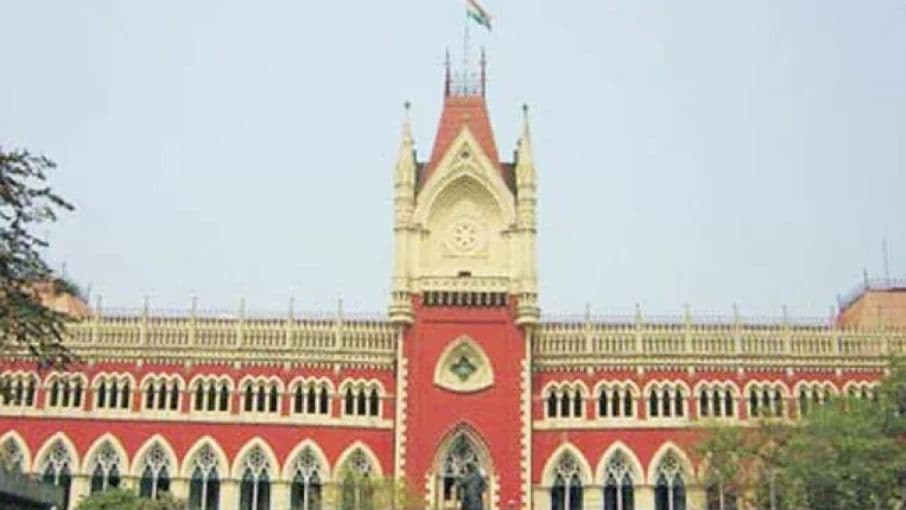 'जमीन के कागज नागरिकता का प्रमाण नहीं'- कलकत्ता HC ने डिपोर्टेशन झेल रहे व्यक्ति से कहा 'जमीन के कागज नागरिकता का प्रमाण नहीं'- कलकत्ता HC ने डिपोर्टेशन झेल रहे व्यक्ति से कहा