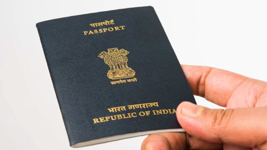 भारत से 'पलायन': हर साल 2 लाख से ज्यादा लोग छोड़ रहे हैं नागरिकता; क्या वजह? भारत से 'पलायन': हर साल 2 लाख से ज्यादा लोग छोड़ रहे हैं नागरिकता; क्या वजह?