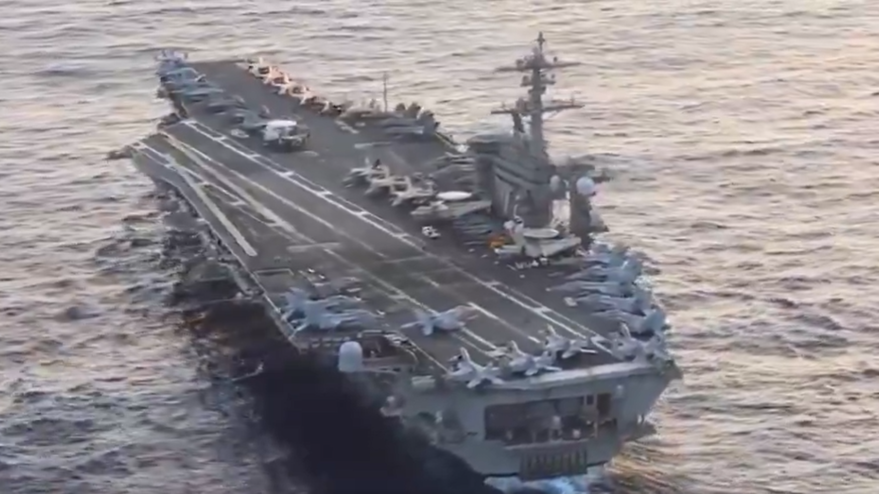 USS अब्राहम लिंकन पर 4 बैलिस्टिक मिसाइलों से हमला किया: ईरान का दावा USS अब्राहम लिंकन पर 4 बैलिस्टिक मिसाइलों से हमला किया: ईरान का दावा