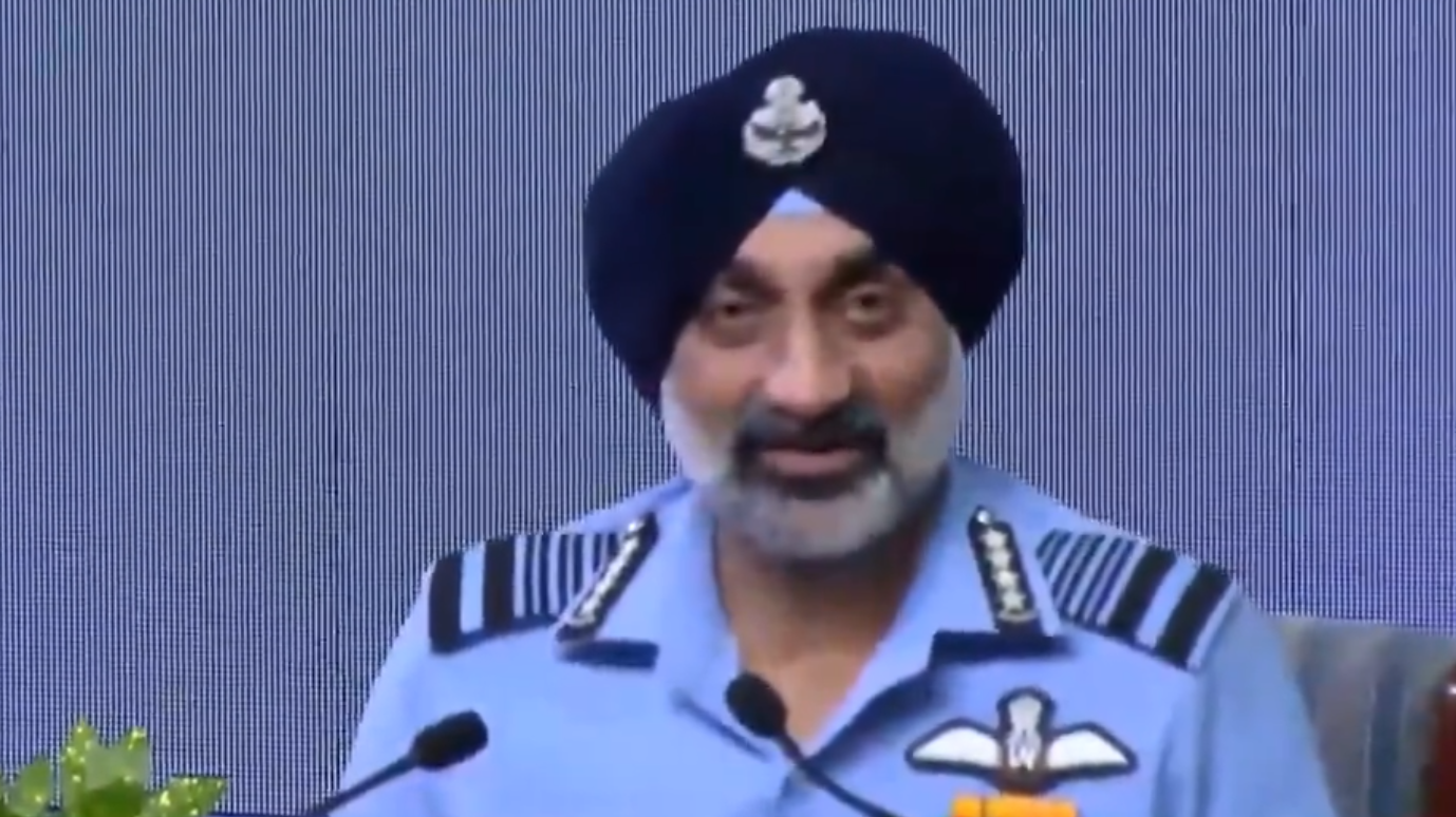 ऑपरेशन सिंदूर में 4-5 पाक फाइटर जेट गिराए, पाक के दावे मनोहर कहानियाँ: वायुसेना प्रमुख ऑपरेशन सिंदूर में 4-5 पाक फाइटर जेट गिराए, पाक के दावे मनोहर कहानियाँ: वायुसेना प्रमुख