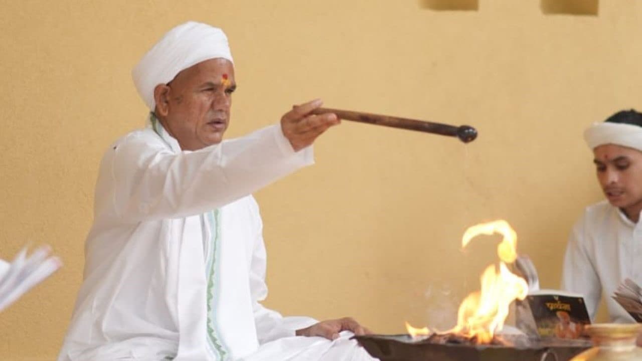 मेडिकल शिक्षा घोटाले में स्वयंभू बाबा और यूजीसी के पूर्व अधिकारीः CBI रिपोर्ट मेडिकल शिक्षा घोटाले में स्वयंभू बाबा और यूजीसी के पूर्व अधिकारीः CBI रिपोर्ट