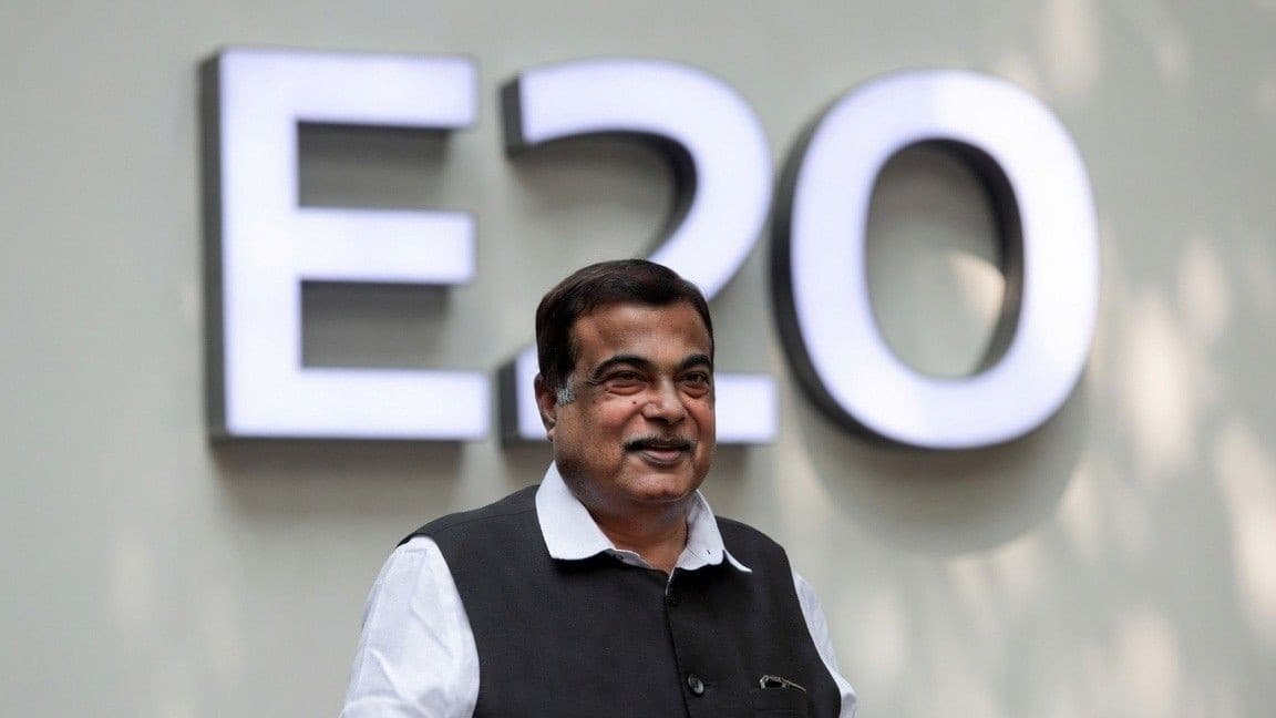 E20: बॉम्बे हाईकोर्ट ने मेटा, गूगल, X से गडकरी के खिलाफ कंटेंट हटाने को कहा E20: बॉम्बे हाईकोर्ट ने मेटा, गूगल, X से गडकरी के खिलाफ कंटेंट हटाने को कहा