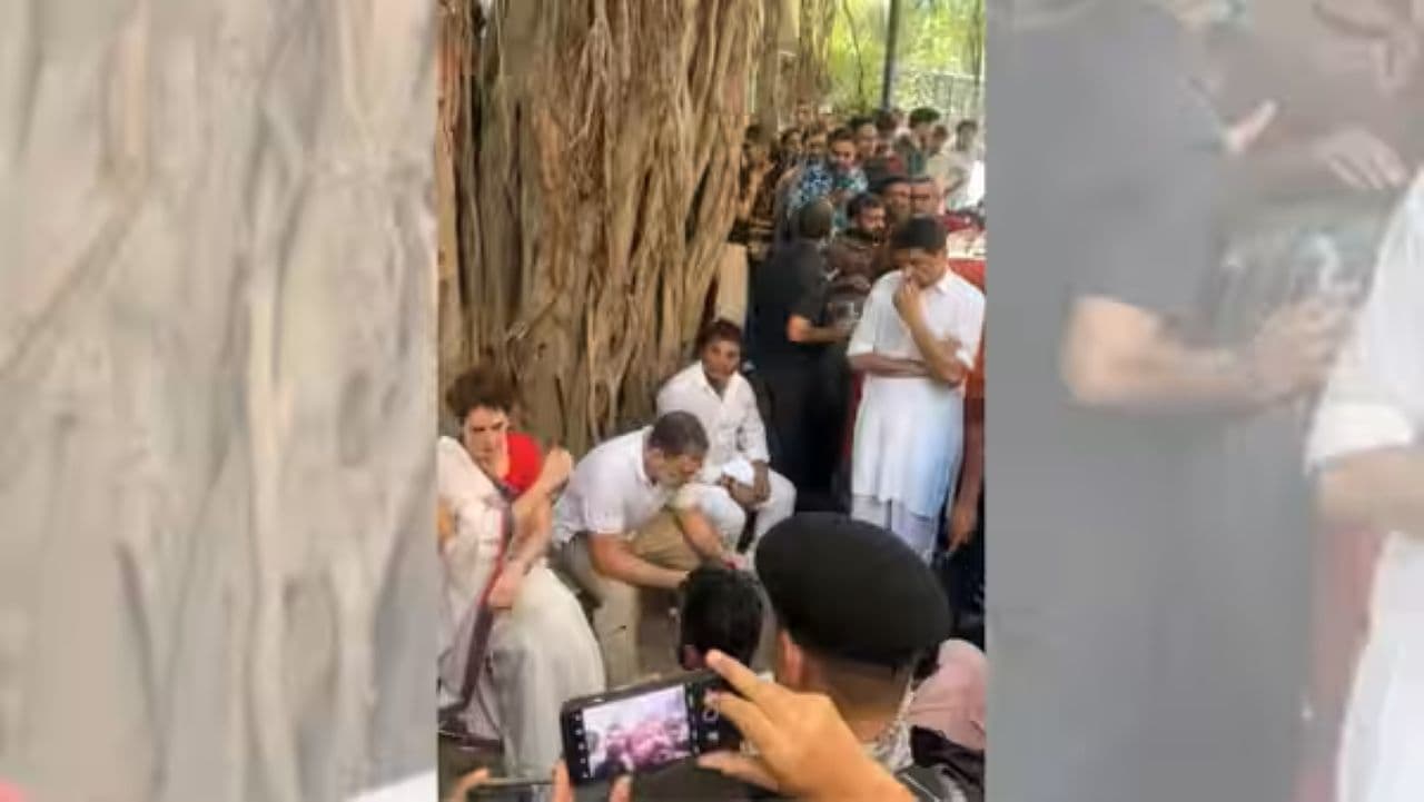 राहुल गांधी- प्रियंका गांधी पर FIR, कांग्रेस ने कहा- 'राहुल SIR से लड़ रहे, शैतानी जोड़ी FIRs में व्यस्त' राहुल गांधी- प्रियंका गांधी पर FIR, कांग्रेस ने कहा- 'राहुल SIR से लड़ रहे, शैतानी जोड़ी FIRs में व्यस्त'