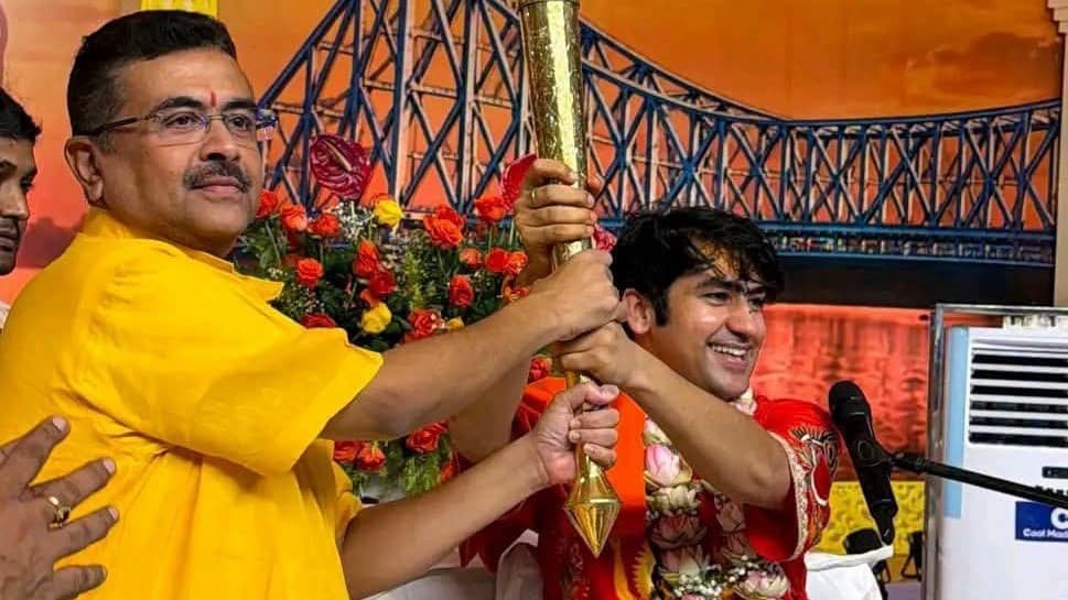 दुर्गा पूजा के दौरान मांसाहार रोकने के धीरेंद्र शास्त्री के बयान पर TMC बोली- 'परंपरा में दखल देकर आग से न खेलें' दुर्गा पूजा के दौरान मांसाहार रोकने के धीरेंद्र शास्त्री के बयान पर TMC बोली- 'परंपरा में दखल देकर आग से न खेलें'