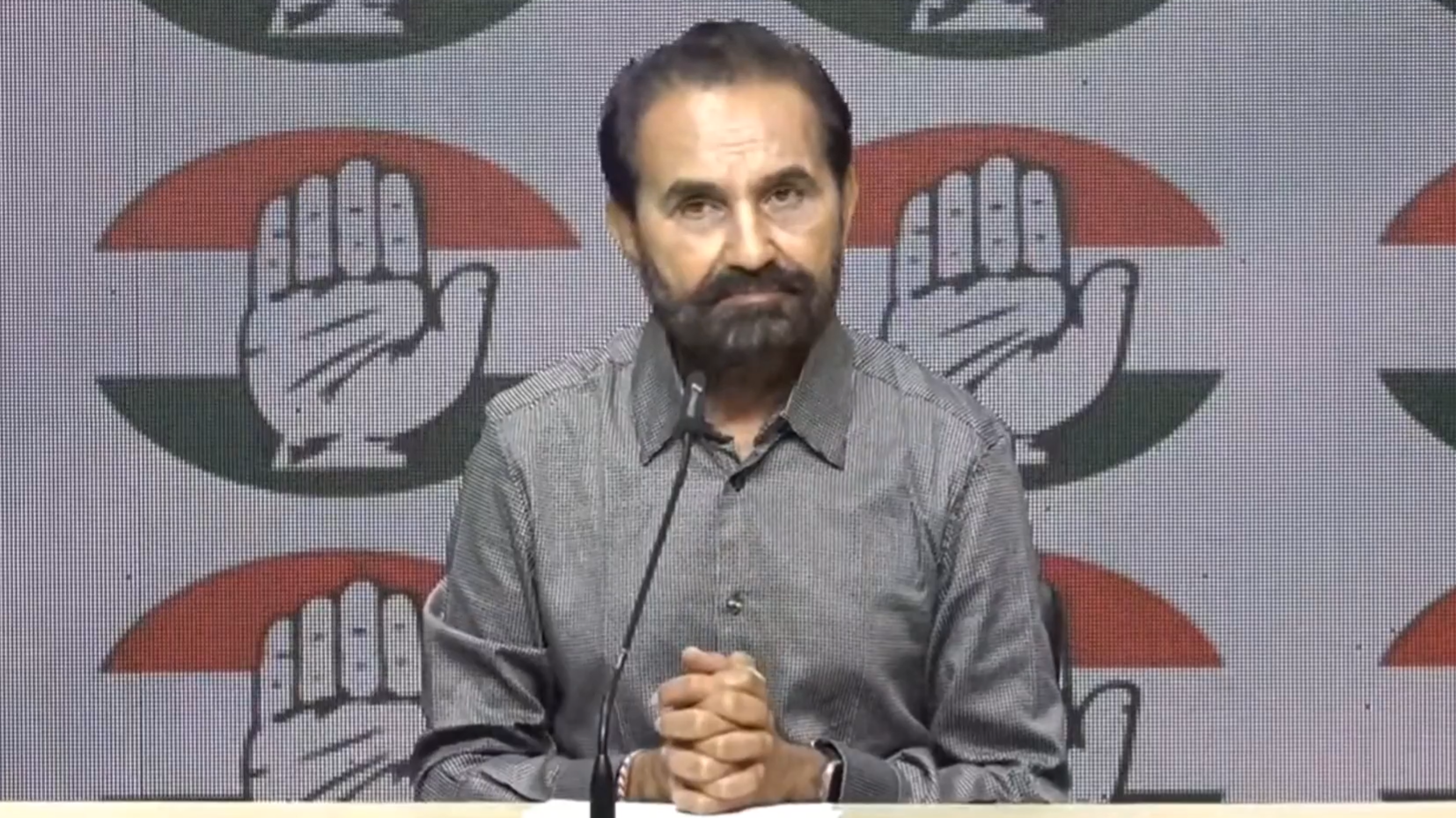 'राम मंदिर ट्रस्ट को तुरंत भंग किया जाए, मोदी जी ज़िम्मेदारी लेते हुए माफी मांगें': कांग्रेस की मांग 'राम मंदिर ट्रस्ट को तुरंत भंग किया जाए, मोदी जी ज़िम्मेदारी लेते हुए माफी मांगें': कांग्रेस की मांग