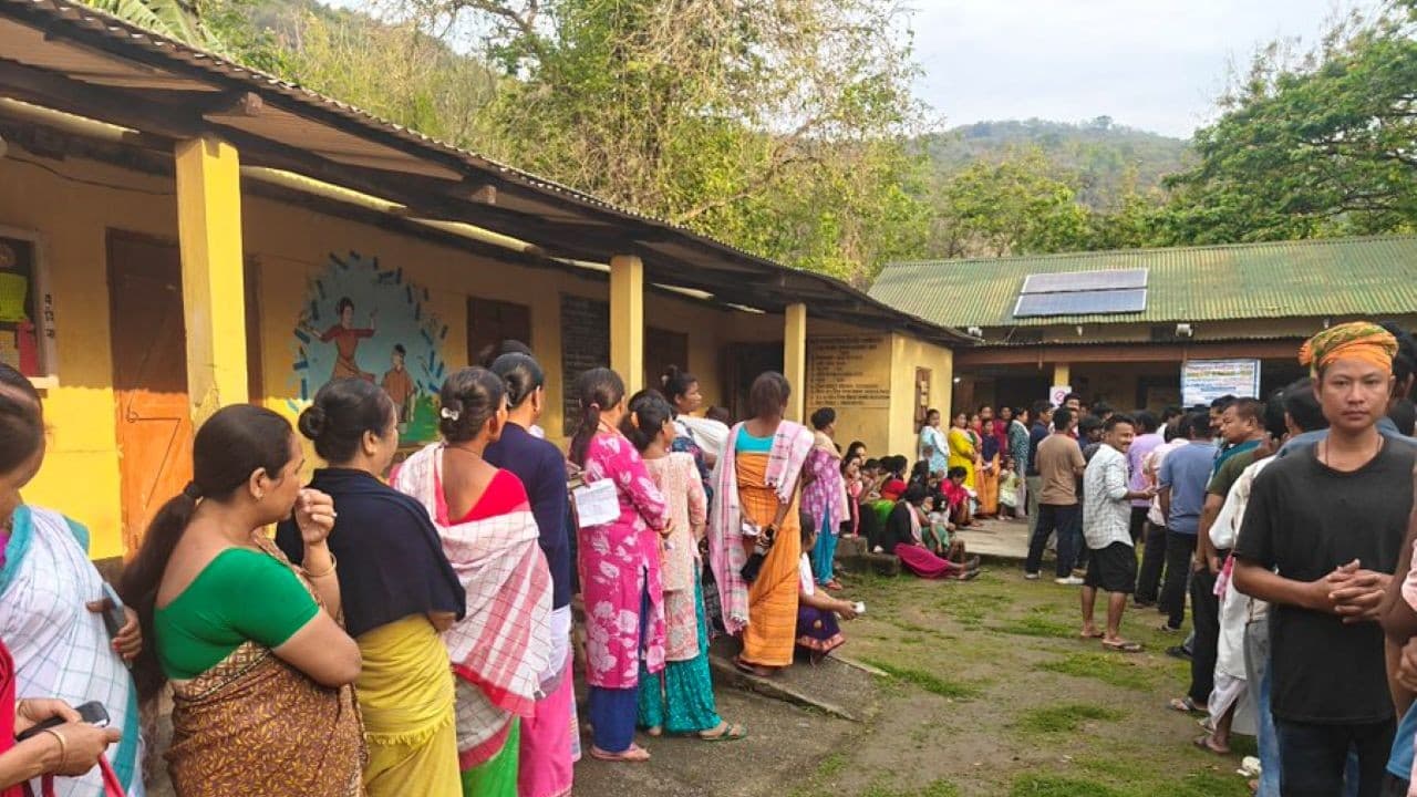Live केरल, असम, पुड्डुचेरी में वोटिंग शुरू, मोदी-राहुल ने की अपील Live केरल, असम, पुड्डुचेरी में वोटिंग शुरू, मोदी-राहुल ने की अपील