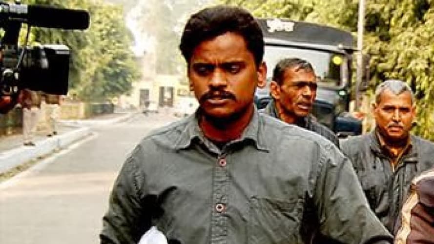 निठारी कांड: सुप्रीम कोर्ट ने सुरेंद्र कोली की सजा रद्द की, जेल से रिहा करने का आदेश निठारी कांड: सुप्रीम कोर्ट ने सुरेंद्र कोली की सजा रद्द की, जेल से रिहा करने का आदेश