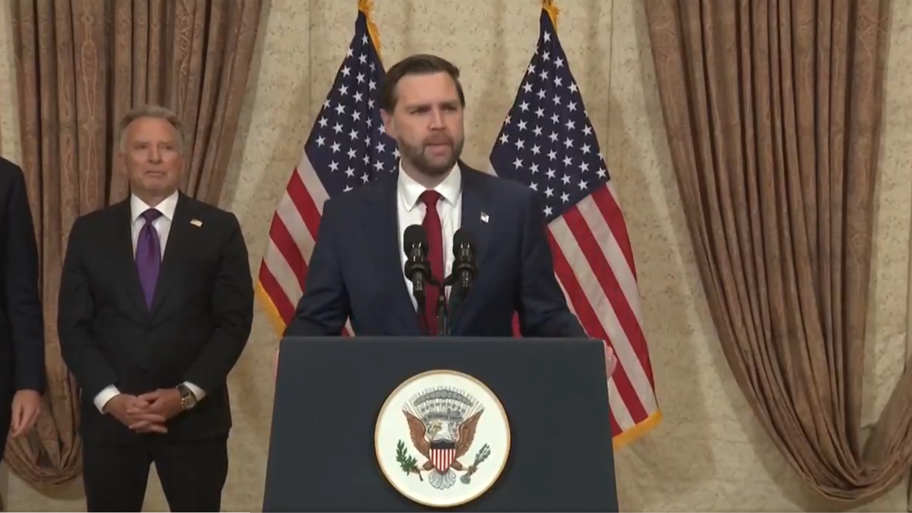 इस्लामाबाद वार्ता बेनतीजा! वेंस बोले- हम बिना किसी समझौते के लौट रहे हैं इस्लामाबाद वार्ता बेनतीजा! वेंस बोले- हम बिना किसी समझौते के लौट रहे हैं