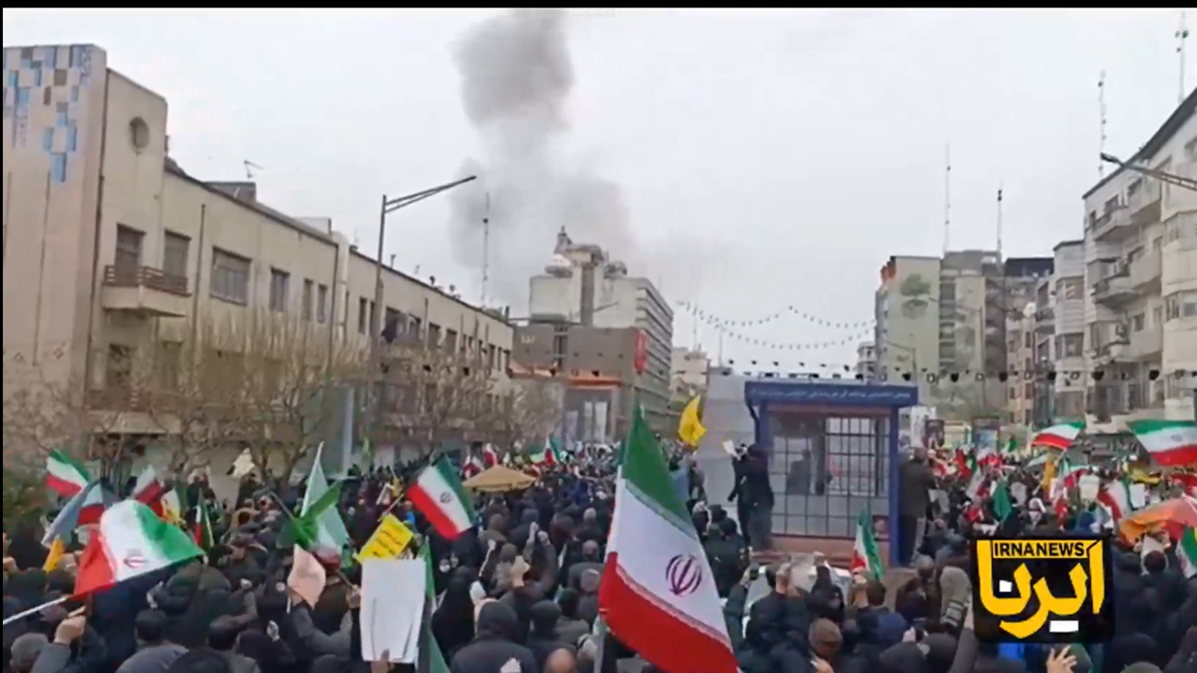 Live ईरान युद्धः तेहरान में रैली के पास धमाका, दुबई पर लगातार हमले Live ईरान युद्धः तेहरान में रैली के पास धमाका, दुबई पर लगातार हमले