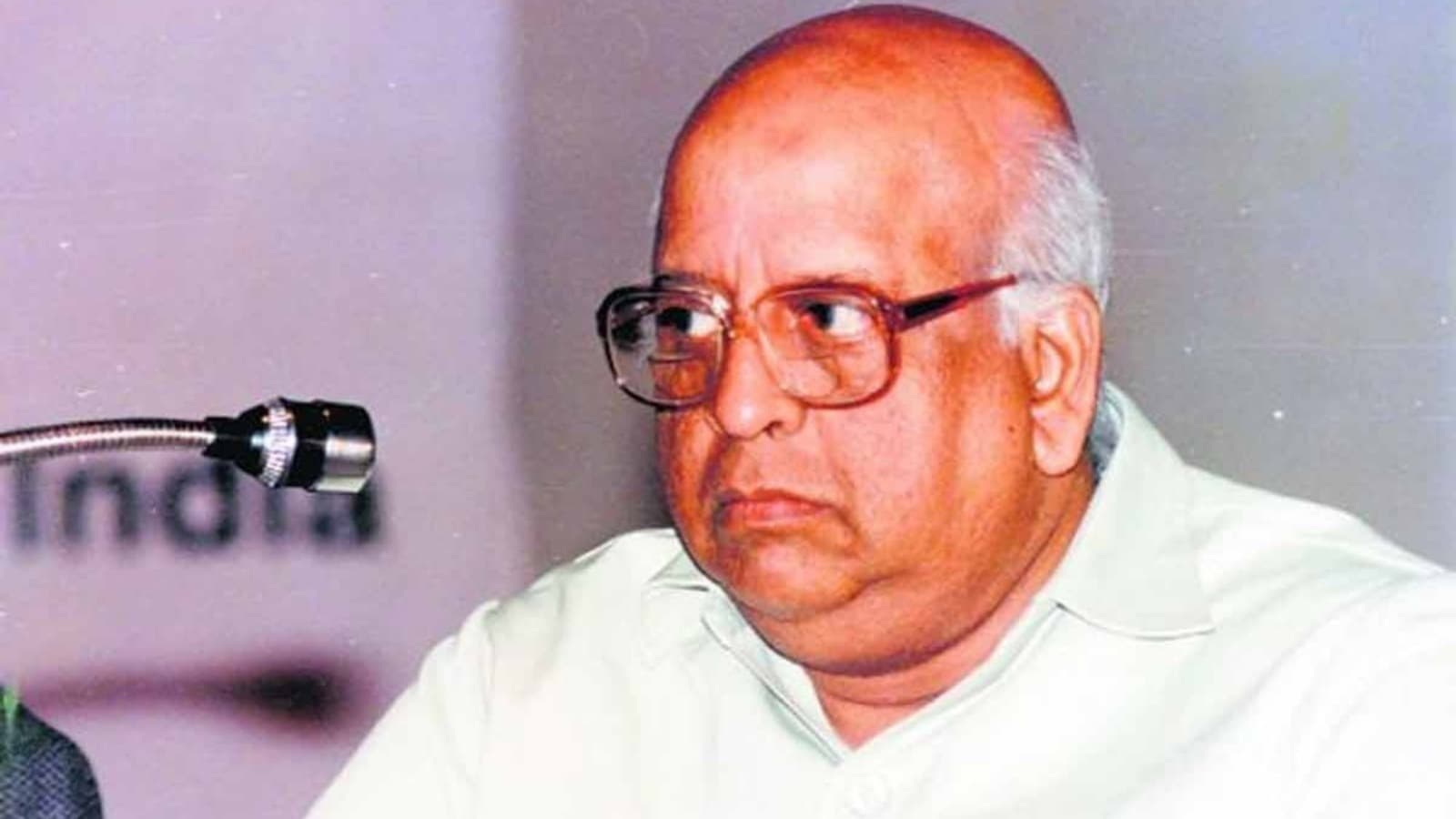 ‘वोट चोरी’ के नारों के बीच याद आये शेषन!