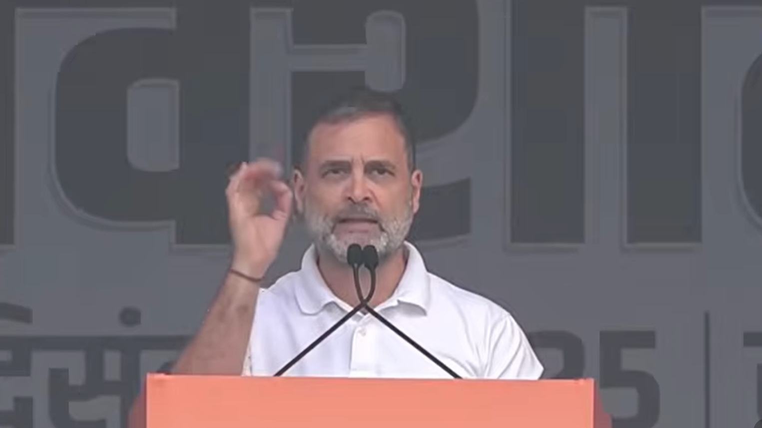 भारत की विचारधारा सत्य की; भागवत कहते हैं- सत्य नहीं, शक्ति ज़रूरी: राहुल भारत की विचारधारा सत्य की; भागवत कहते हैं- सत्य नहीं, शक्ति ज़रूरी: राहुल