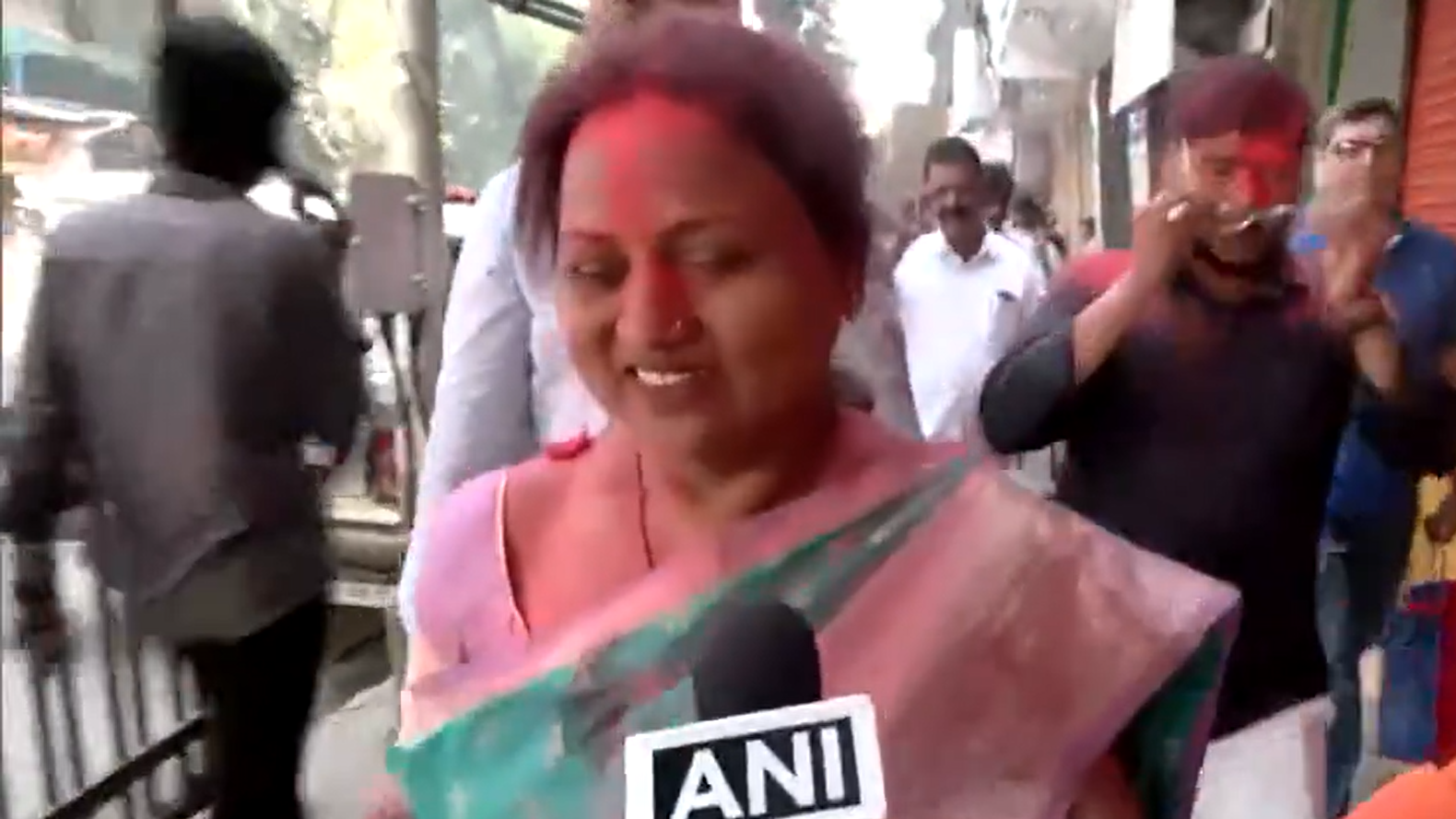 धारावी में कांग्रेस को जीत दिलाने वाली आशा दीपक काले कौन हैं धारावी में कांग्रेस को जीत दिलाने वाली आशा दीपक काले कौन हैं