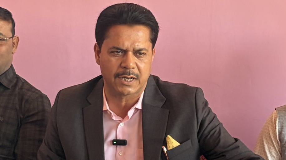 असम चुनाव से पहले कांग्रेस को बड़ा झटका, भूपेन बोरा का इस्तीफ़ा क्यों, बीजेपी से जुड़ेंगे? असम चुनाव से पहले कांग्रेस को बड़ा झटका, भूपेन बोरा का इस्तीफ़ा क्यों, बीजेपी से जुड़ेंगे?