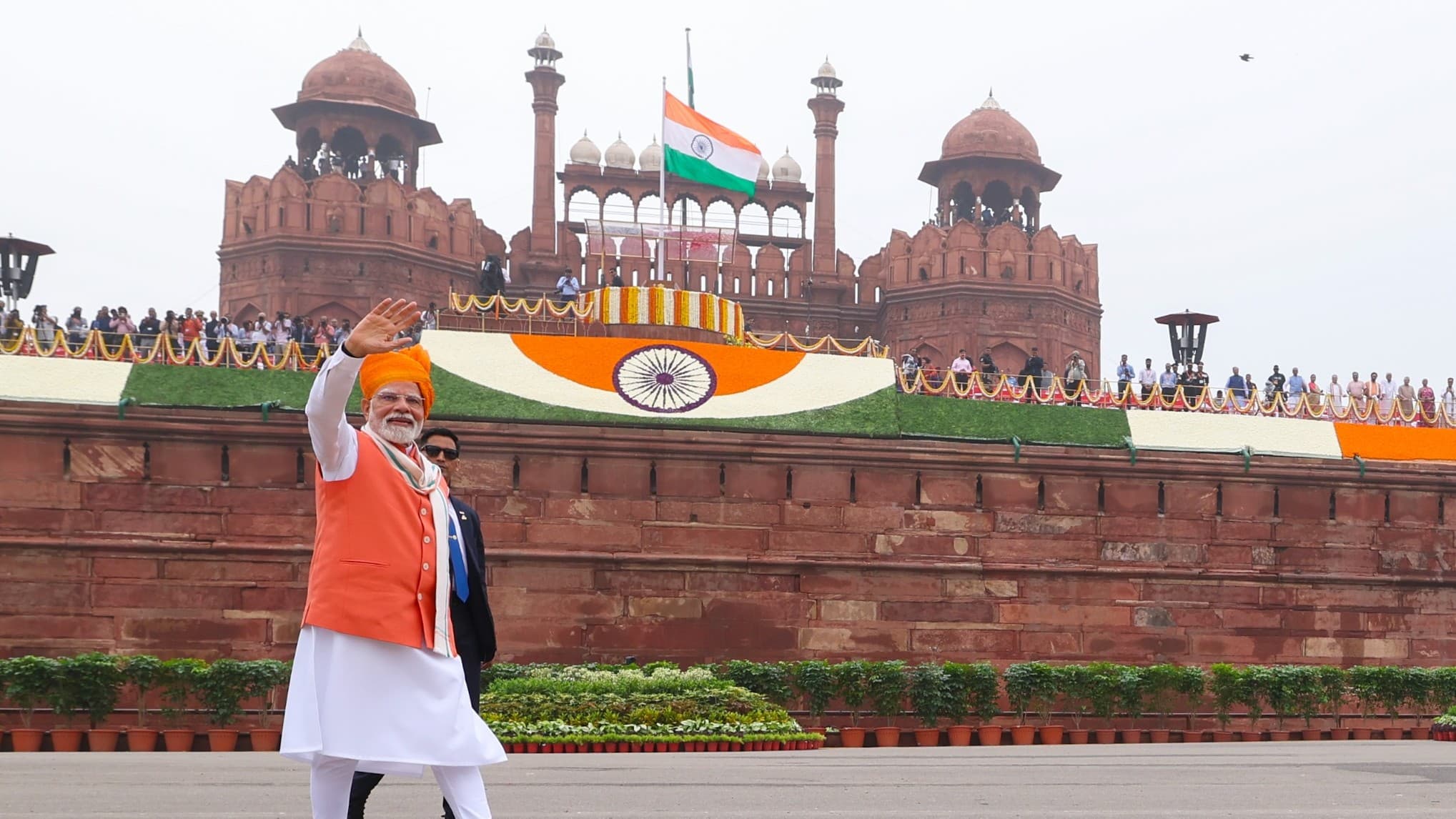 पीएम मोदी स्वतंत्रता दिवस पर लालकिले पर मोदी लाल किला
