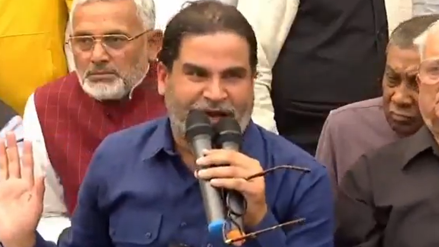 सिस्टम बदलने आए थे, सरकार भी नहीं बदल पाए: प्रशांत किशोर सिस्टम बदलने आए थे, सरकार भी नहीं बदल पाए: प्रशांत किशोर