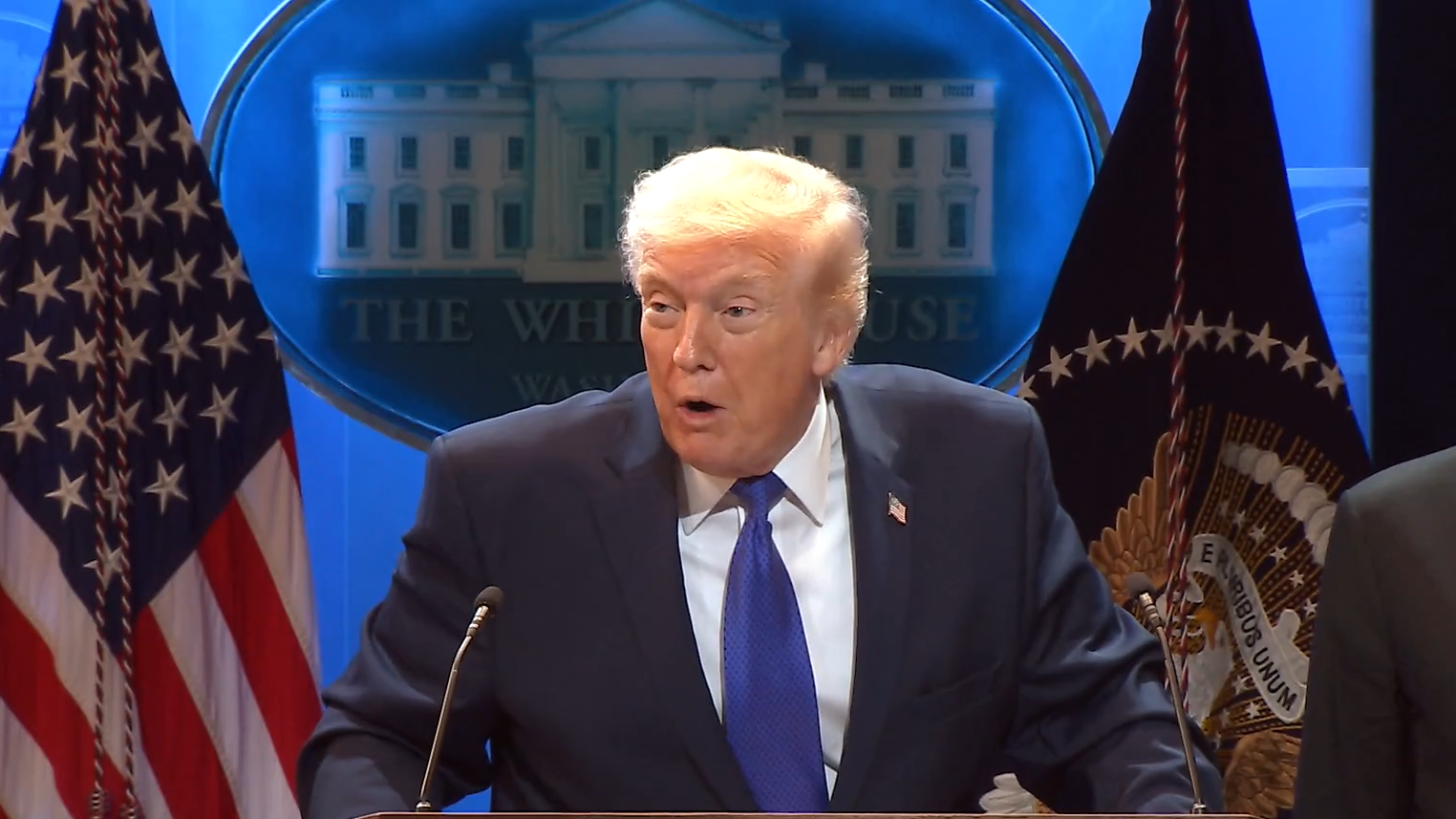 सुप्रीम कोर्ट विदेशी हितों से प्रभावित, जज मूर्ख और कठपुतली: टैरिफ़ फै़सले पर ट्रंप सुप्रीम कोर्ट विदेशी हितों से प्रभावित, जज मूर्ख और कठपुतली: टैरिफ़ फै़सले पर ट्रंप