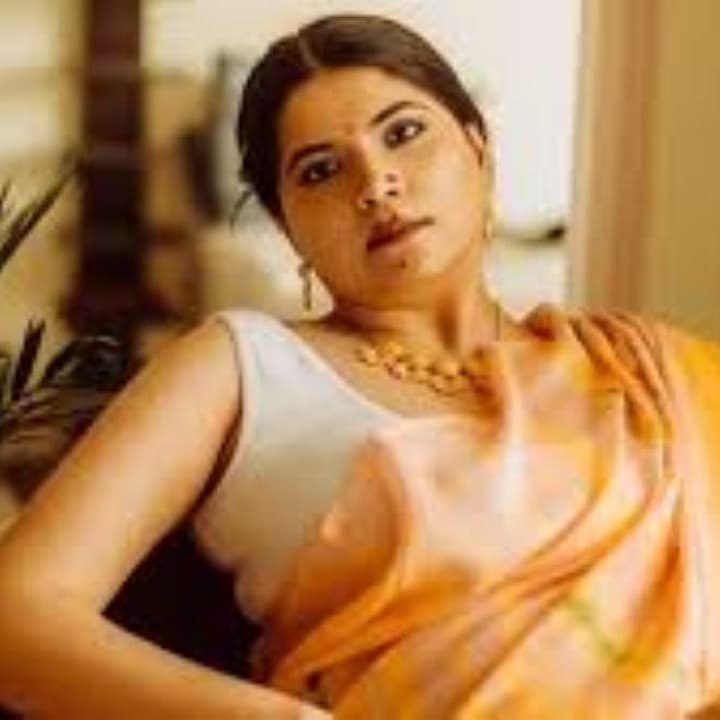 डॉ रुचिका शर्मा