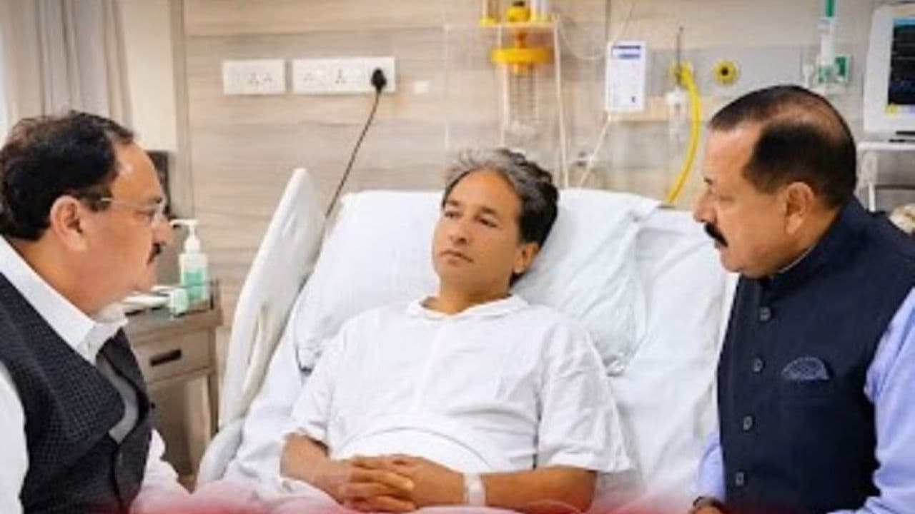 वांगचुक नरम क्यों पड़ रहे, मंत्री के इस्तीफे की मांग छोड़ी, सीजेपी अपने स्टैंड पर कायम वांगचुक नरम क्यों पड़ रहे, मंत्री के इस्तीफे की मांग छोड़ी, सीजेपी अपने स्टैंड पर कायम