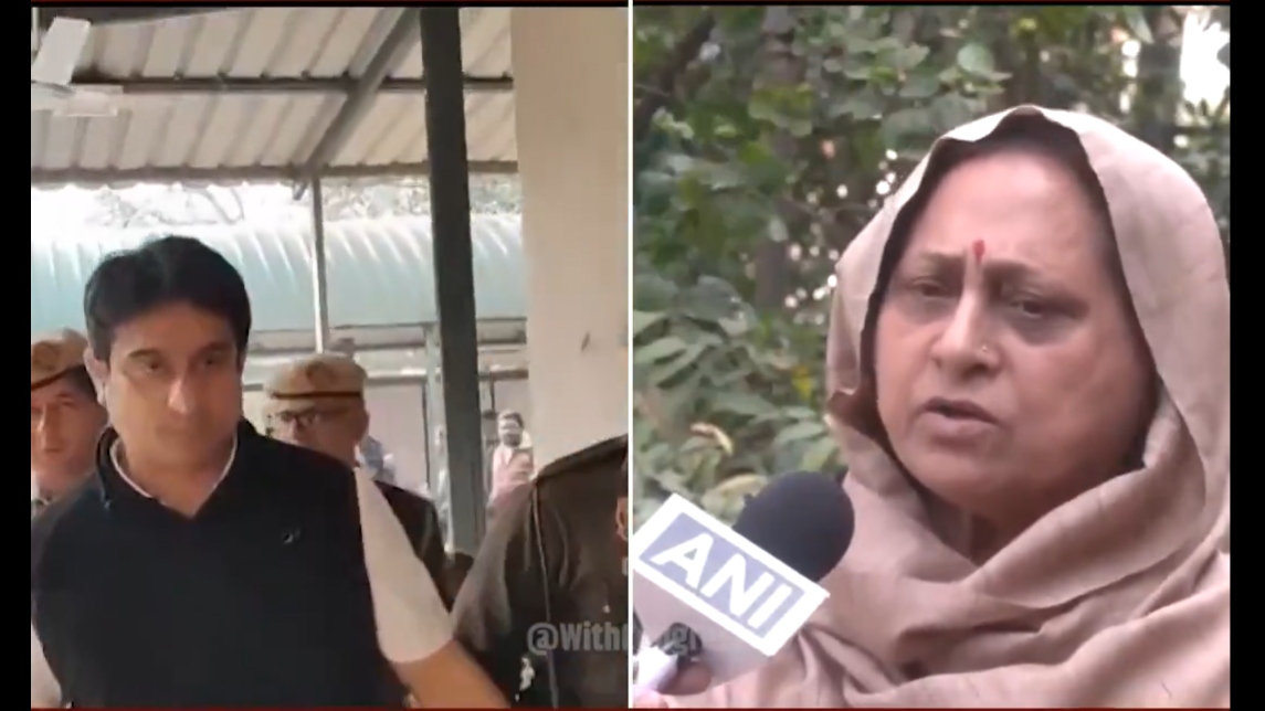 शर्टलेस प्रदर्शनः यूथ कांग्रेस अध्यक्ष की मां का जबरदस्त बयान, राहुल-खरगे ने निन्दा की शर्टलेस प्रदर्शनः यूथ कांग्रेस अध्यक्ष की मां का जबरदस्त बयान, राहुल-खरगे ने निन्दा की