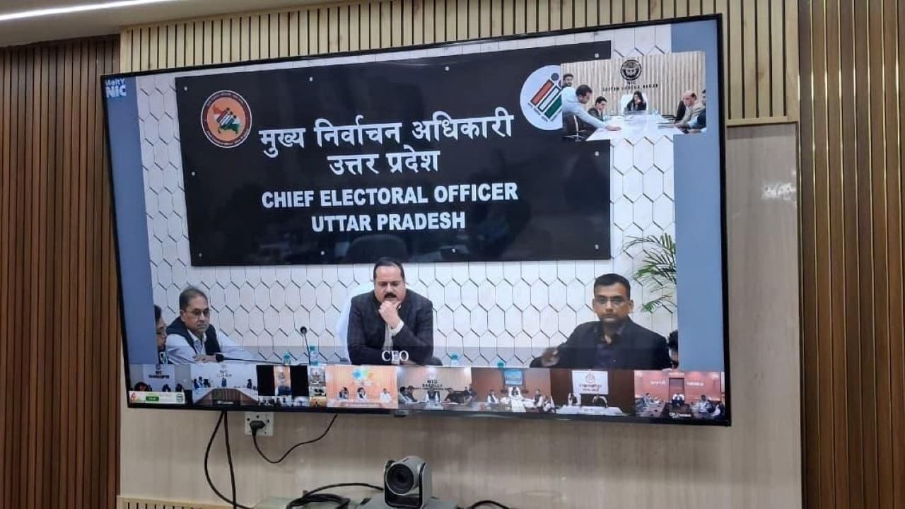 SIR: यूपी में इतनी अफरातफरी क्यों, नोएडा में 60 FIR, डिटेंशन सेंटर किसके लिए SIR: यूपी में इतनी अफरातफरी क्यों, नोएडा में 60 FIR, डिटेंशन सेंटर किसके लिए