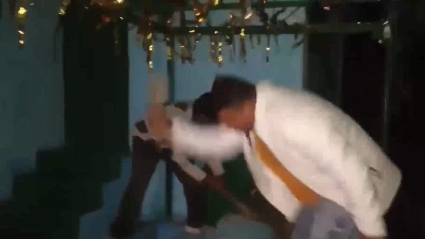 मसूरी में सूफी कवि बाबा बुल्ले शाह की मजार में तोड़फोड़; नफ़रती हिंसा का नमूना? मसूरी में सूफी कवि बाबा बुल्ले शाह की मजार में तोड़फोड़; नफ़रती हिंसा का नमूना?