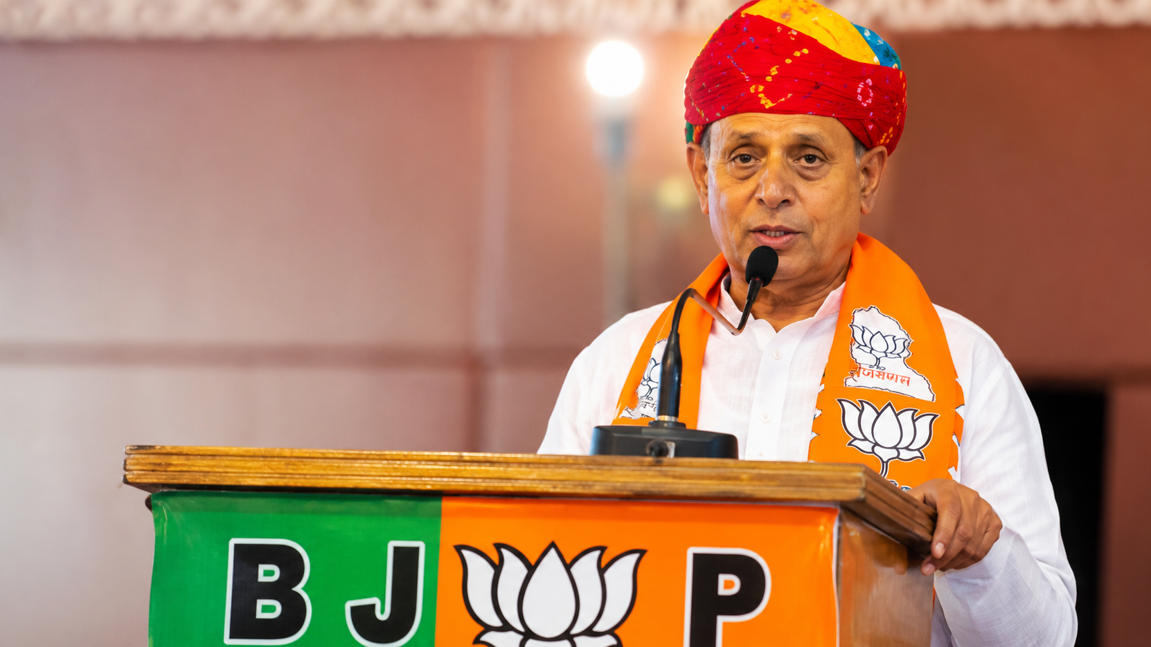 केंद्रीय मंत्री भागीरथ चौधरी को अपने ही मंत्रालय से मिली 99 लाख की सब्सिडी- रिपोर्ट केंद्रीय मंत्री भागीरथ चौधरी को अपने ही मंत्रालय से मिली 99 लाख की सब्सिडी- रिपोर्ट