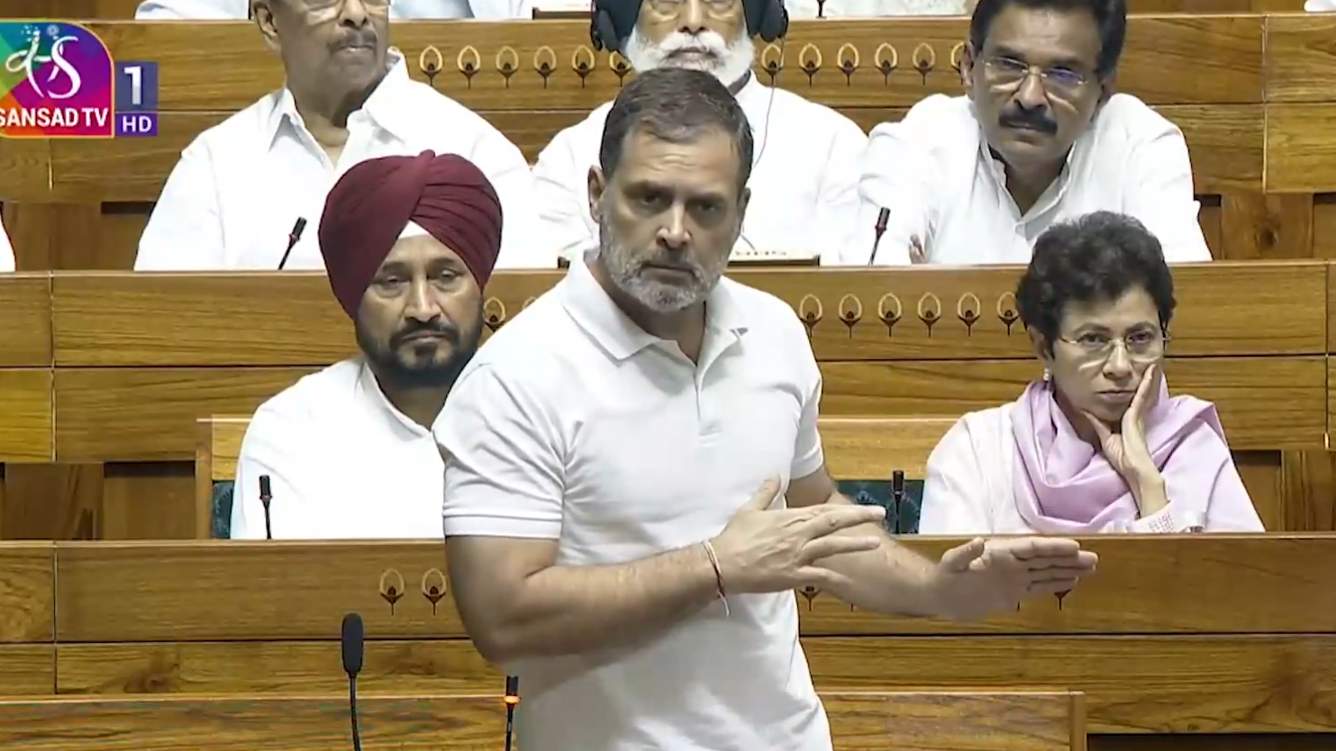 युद्धविराम दावे पर राहुल ने पीएम को ललकारा- इंदिरा जैसी हिम्मत दिखाएं, ट्रंप को झूठा कहें युद्धविराम दावे पर राहुल ने पीएम को ललकारा- इंदिरा जैसी हिम्मत दिखाएं, ट्रंप को झूठा कहें